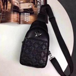 Picture of Versace Mens Bags _SKUfw17565125fw